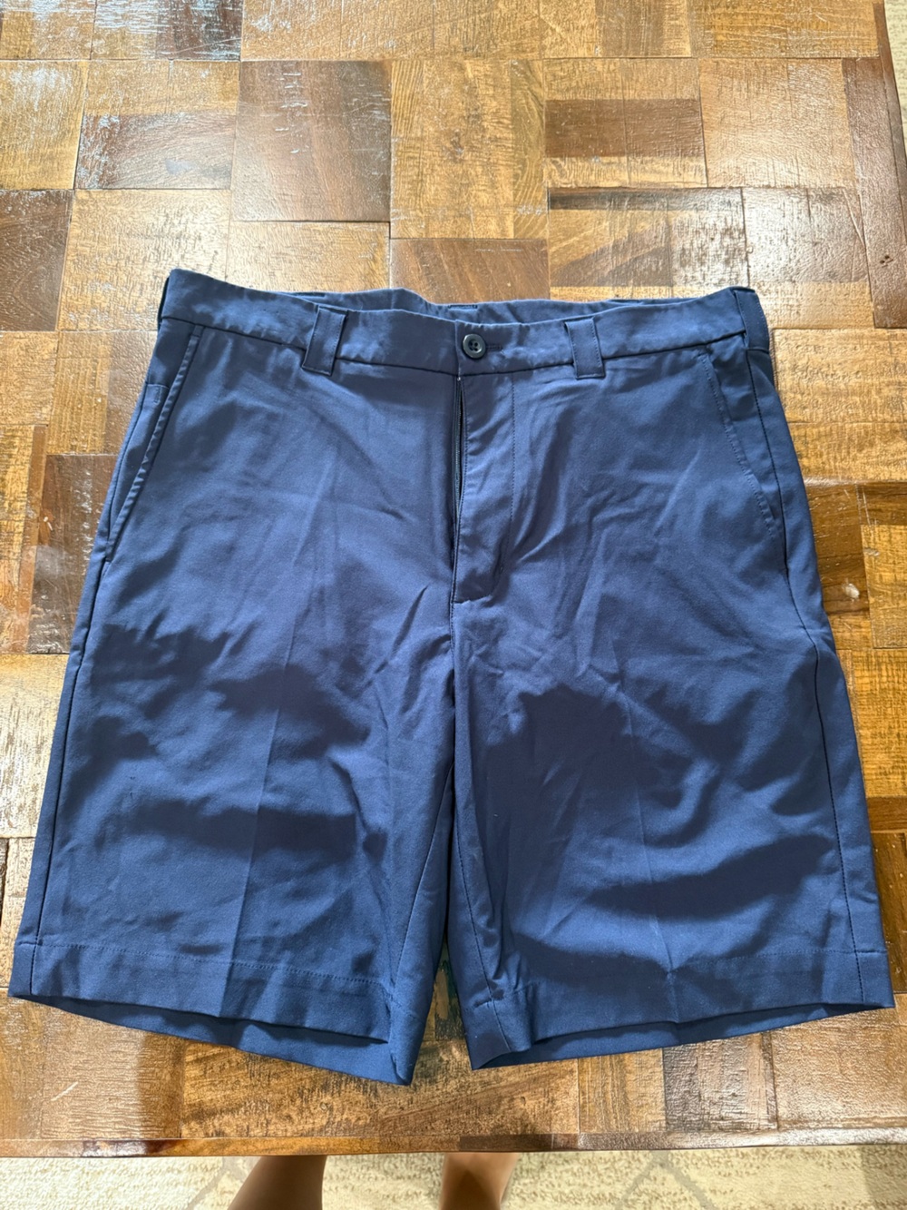 Roundtree & Yorke Classic Navy Flat-Front Men's Shorts